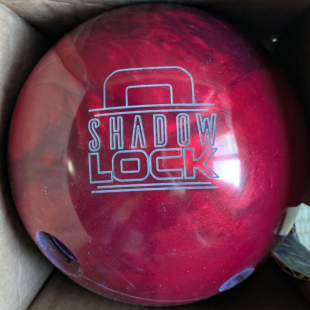 SHADOW LOCK 15P ボウリングボール レッド