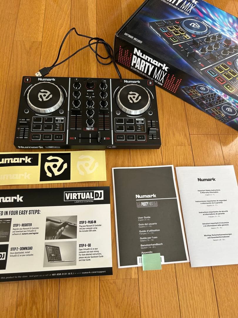 美品Numark Party Mix DJコントローラー