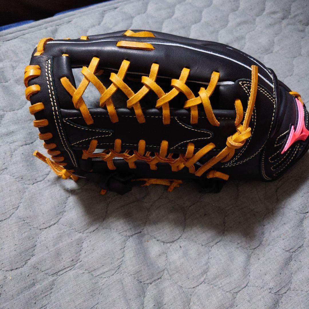 新品軟式外野手Mizuno 野球グローブ 黒/オレンジ
