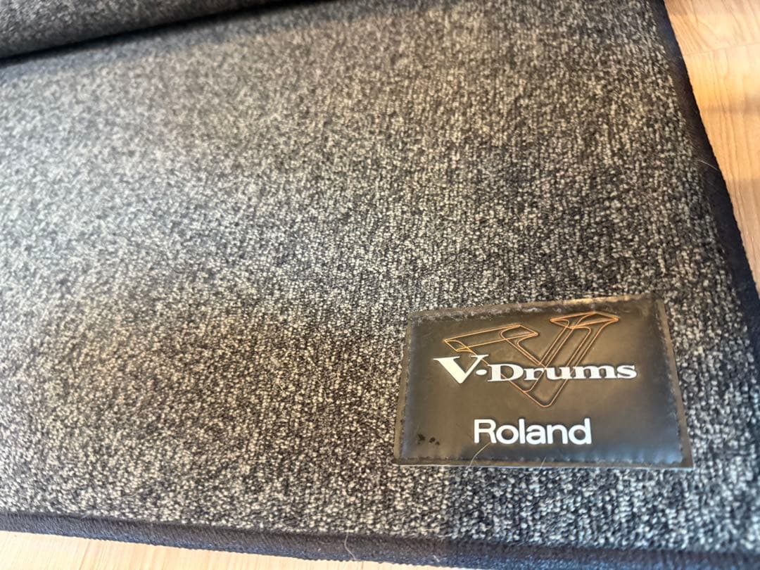 Roland TDM-10 ドラム　マット　電子ドラム　防振　振動抑制