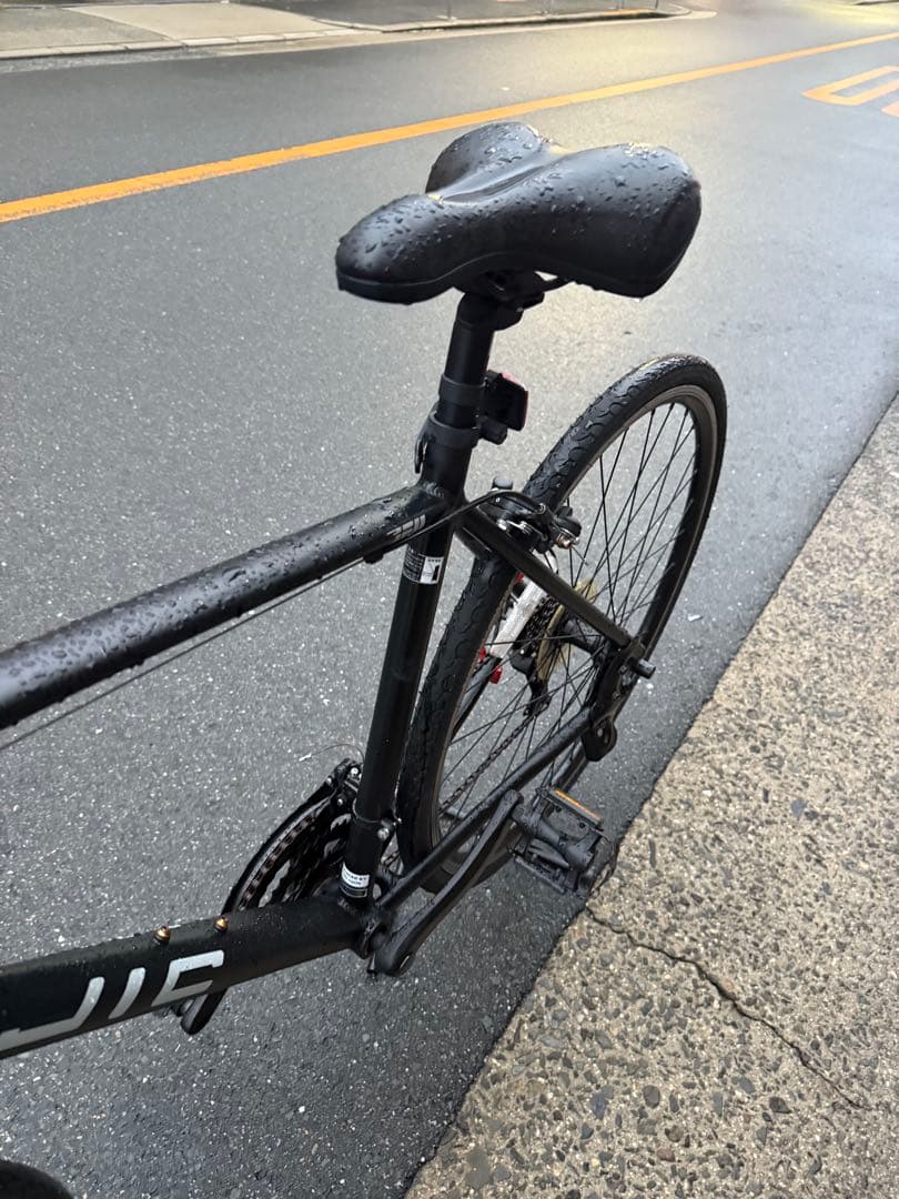 113 自転車 美品 大阪市 【引取り限定】 28インチ 変速付 クロスバイク