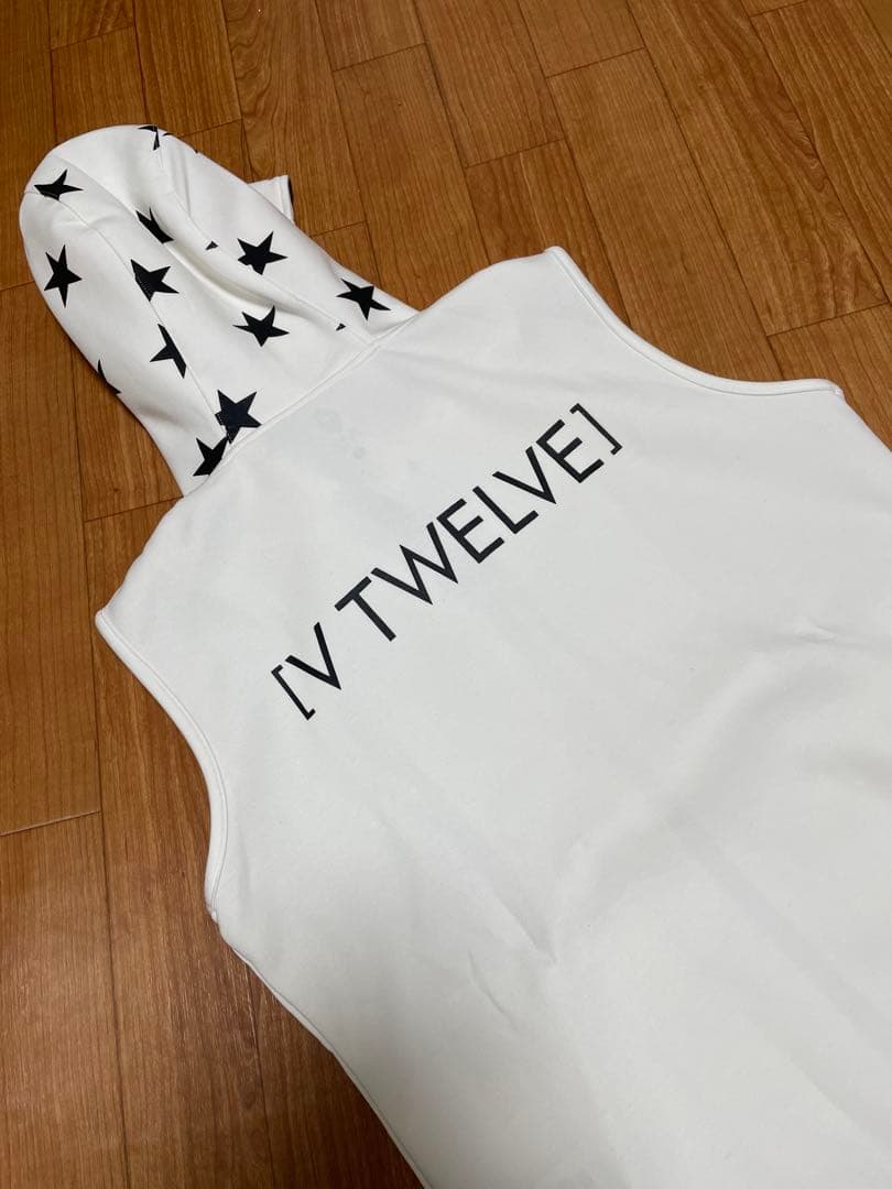 ★V TWELVE 星柄フード ジップアップベスト★