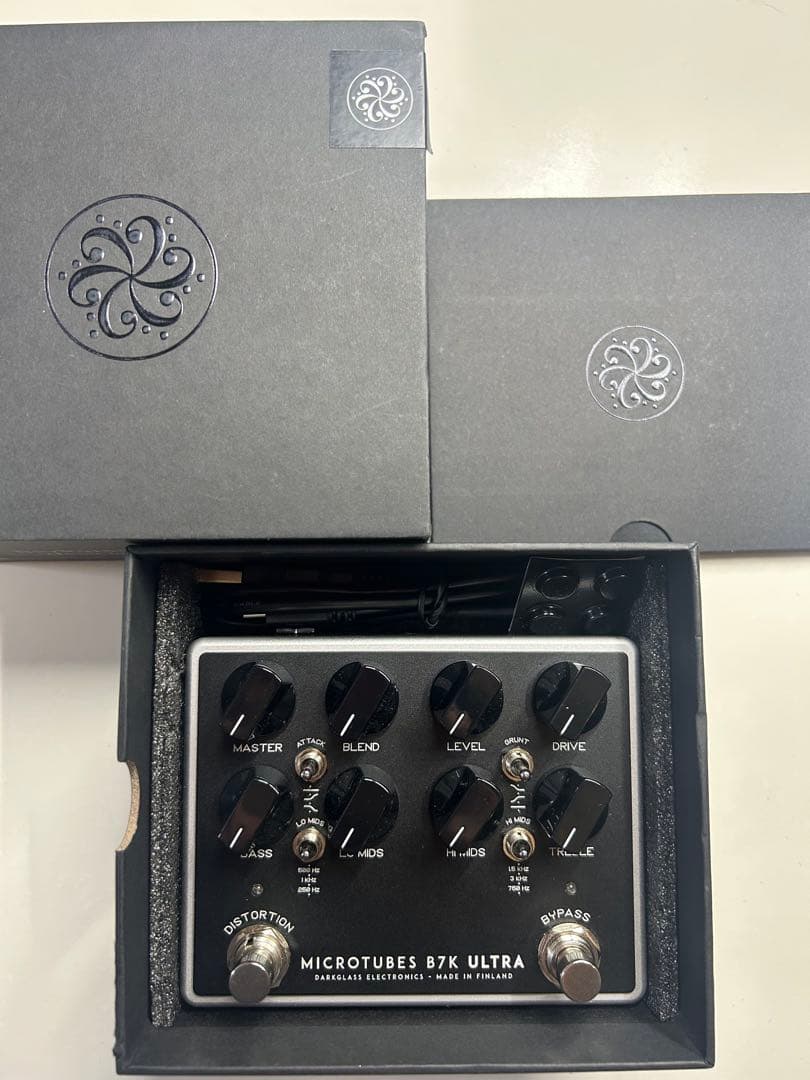 Darkglass B7K ULTRA V2 ベース　プリアンプ