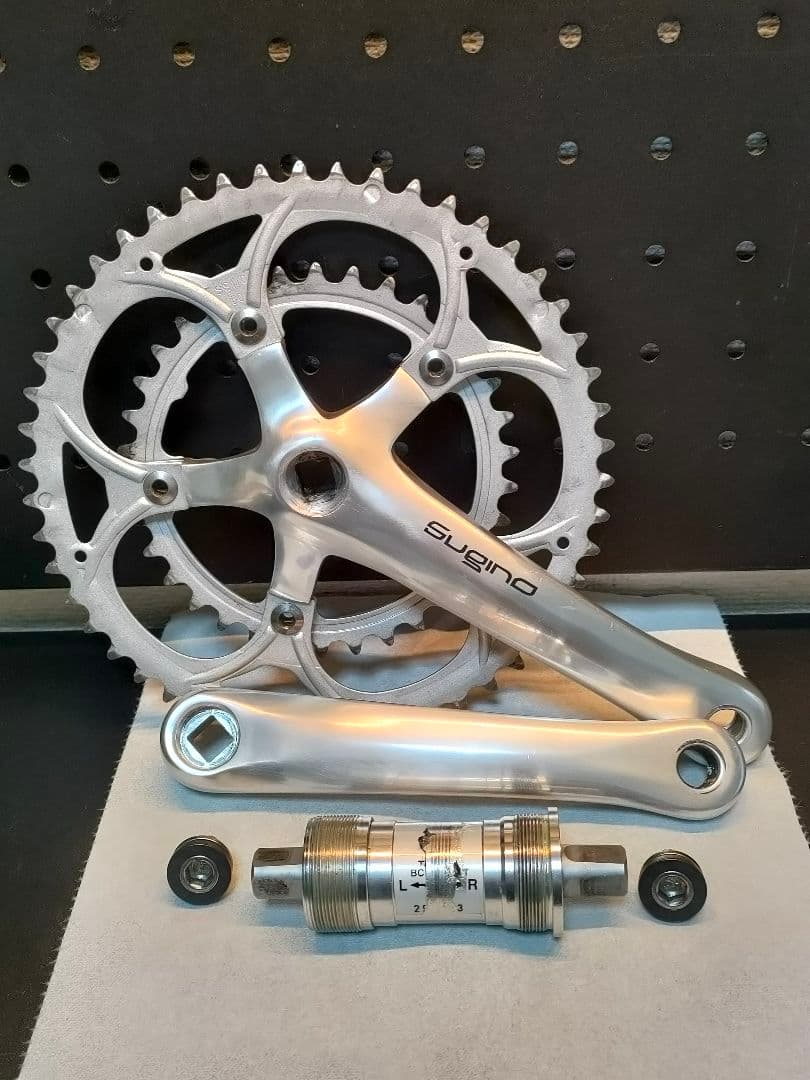 美品 スギノ クランク シルバー 165mm ショート タンゲBB付 XD2