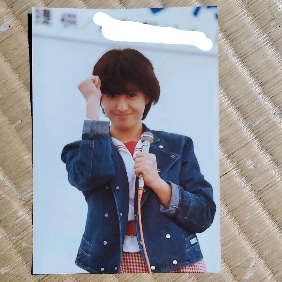 ❣️河合奈保子さん❣️生写真❣️自撮り最高傑作品❣️当時物❣️写真裏はフジカラー