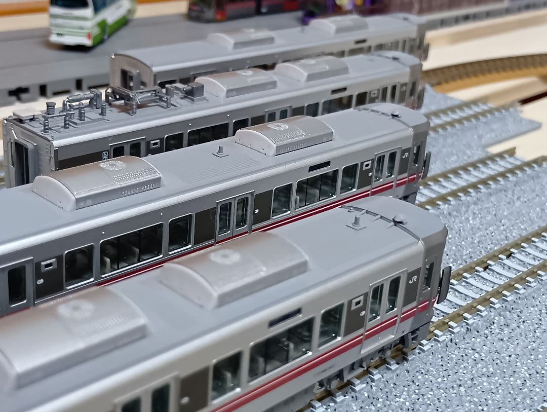 TOMIX JR521-100系近郊電車(七尾線)基本・増結セット