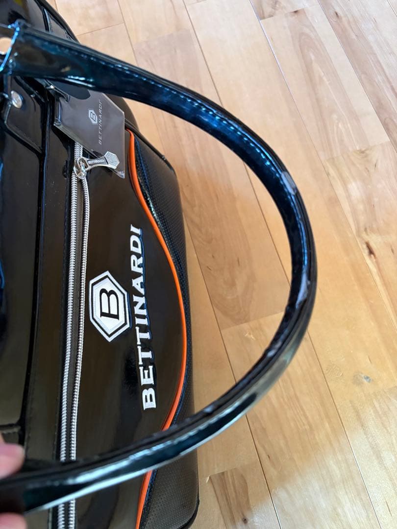 BETTINARDI ブラックゴルフバッグ