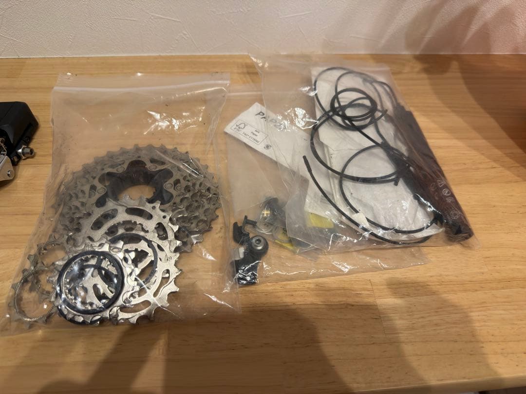 Shimano 105 di2 フルセット　ほぼ未使用