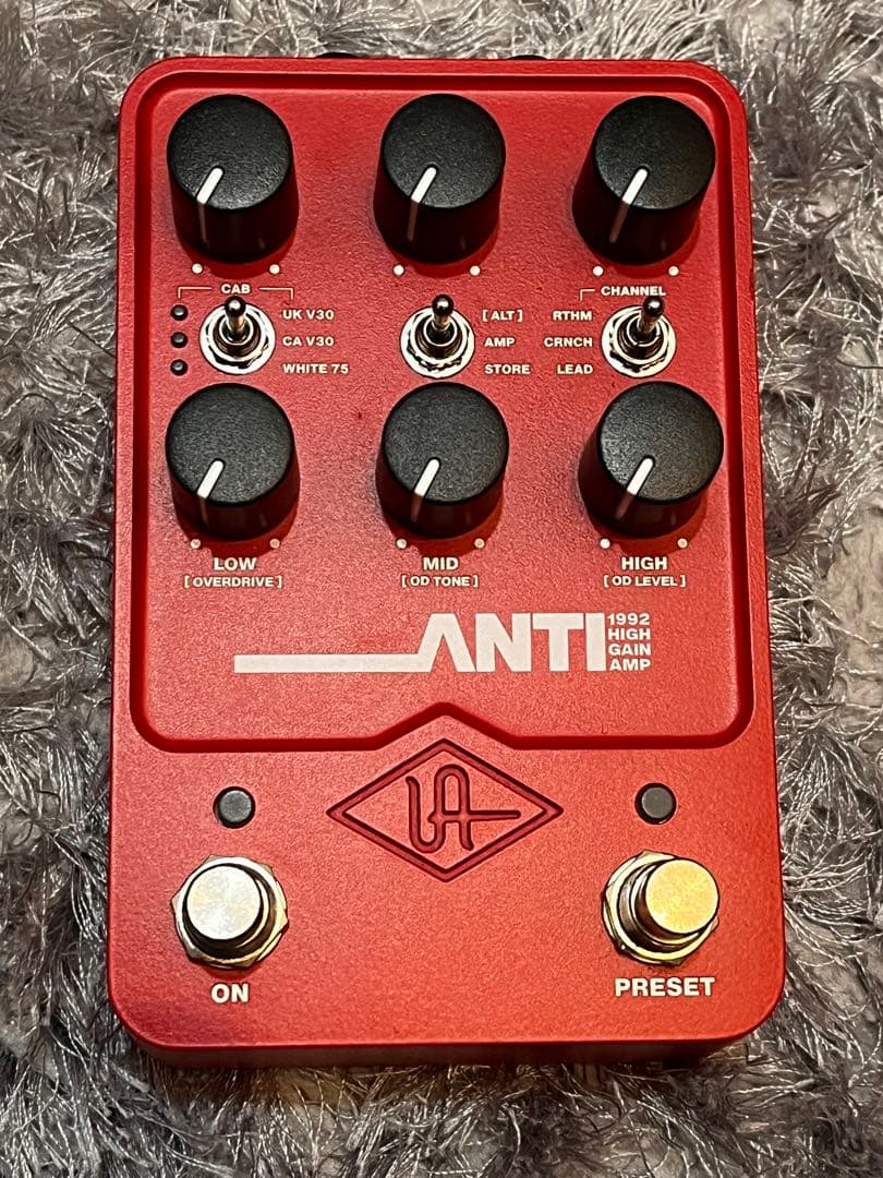 ギター UAFX ANTI