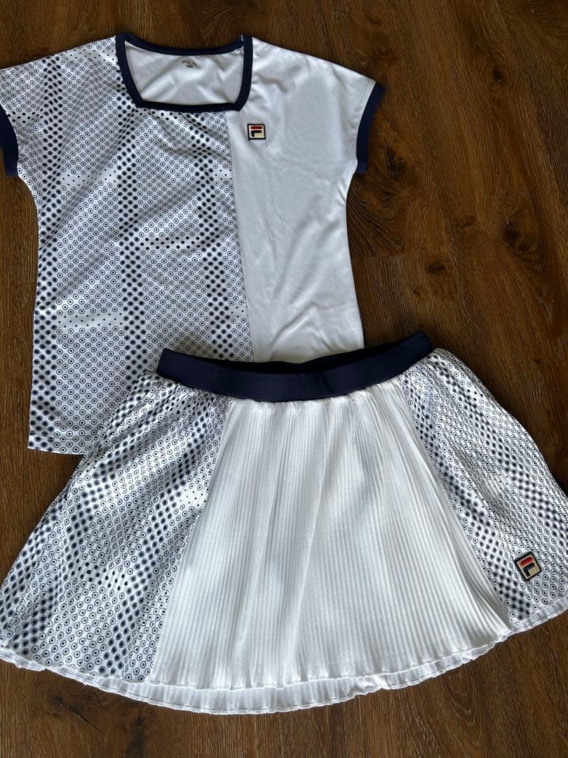 フィラ（FILA）☆セットアップ☆Мサイズ