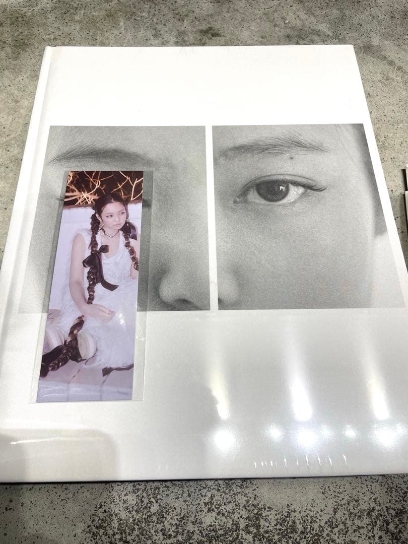 JENNIE Photobook フォトブック J2NNI5 BLACKPINK