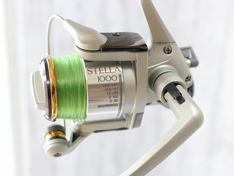 シマノ 92 ステラ 1000 スピニングリール