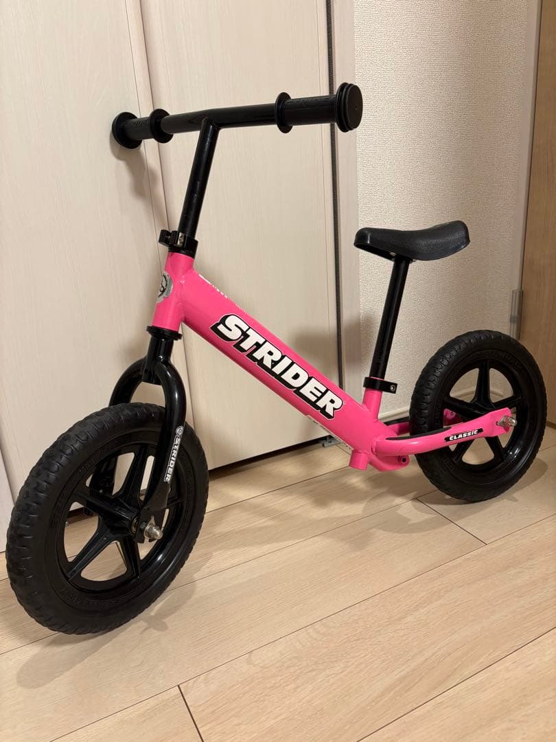 STRIDER ストライダー クラシック ピンク 美品 大人気カラー