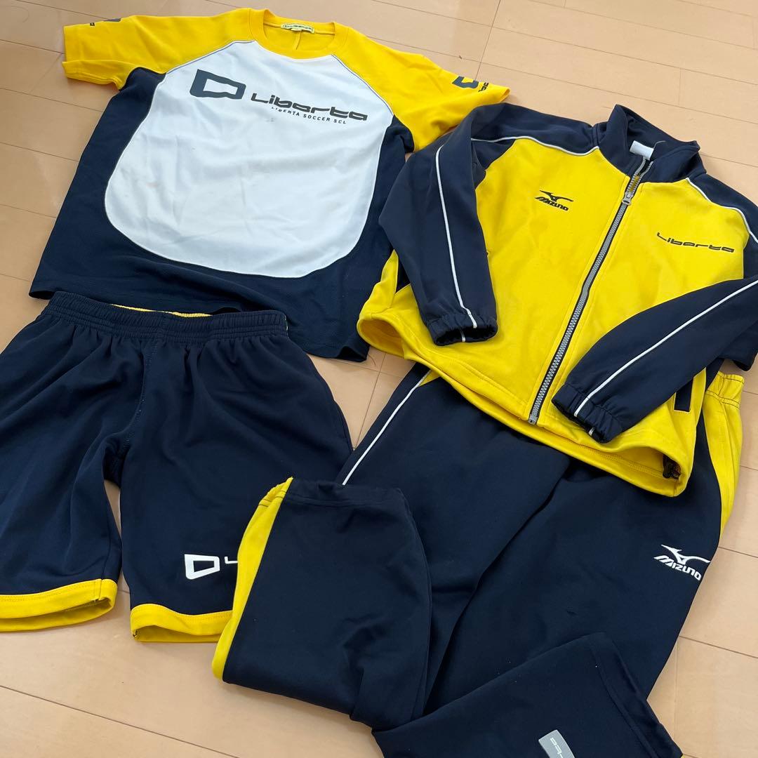 【145・140サイズ】Liberta リベルタ サッカーウェアセット