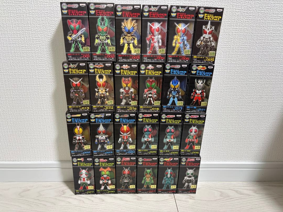 【未開封】仮面ライダー ワールドコレクタブルフィギュア24体セット