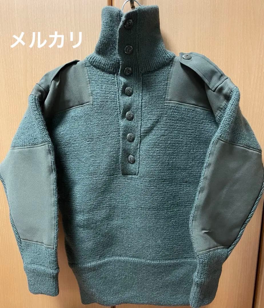 オーストラリア軍セーターschurwolle  HEERESEIGENTUM