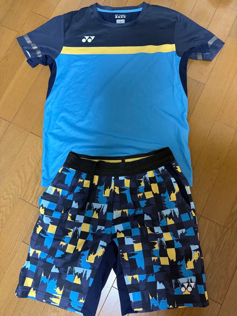 YONEXバドミントンウェア上下セット
