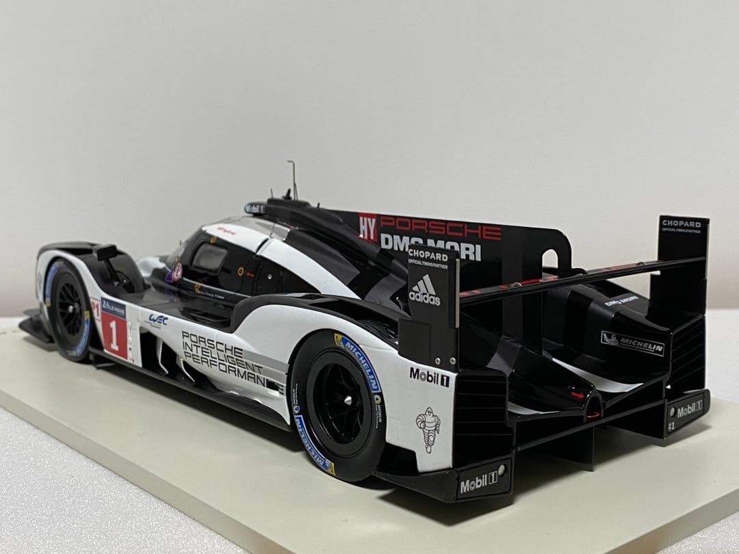 スパーク 1/18 ポルシェ 919 ハイブリッド ルマン 2016