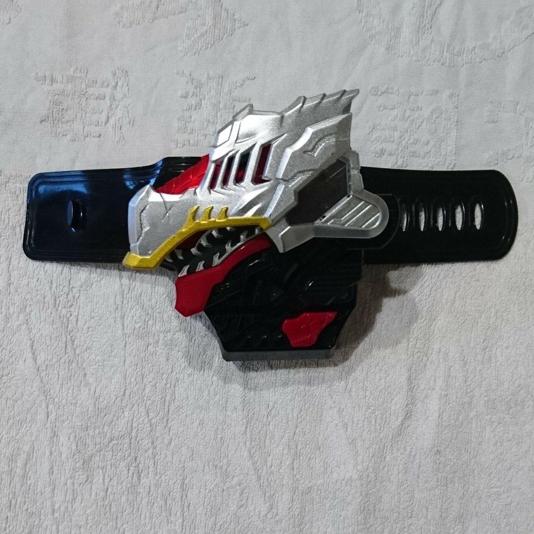 リュウソウジャー