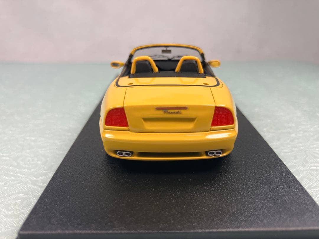 BBR マセラティ　4200 スパイダー2001年　イエロー