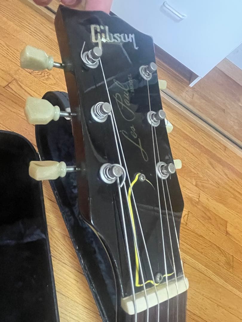 TAK Matsumoto キャナリーイエロー　Gibson