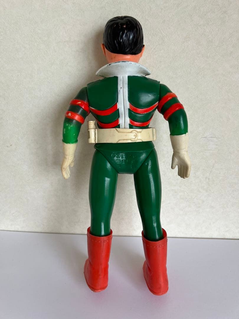 仮面ライダー　v3 ソフビ