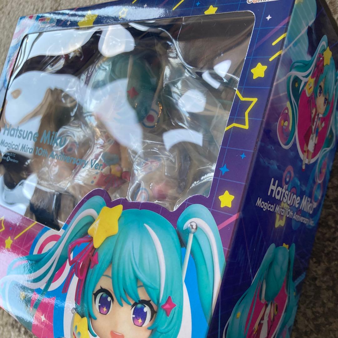 初音ミク マジカルミライ 2022 10th ねんどろいど 限定品 雪ミク