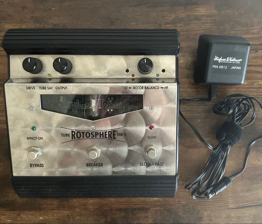 ギター Hughes & Kettner Rotosphere MKII