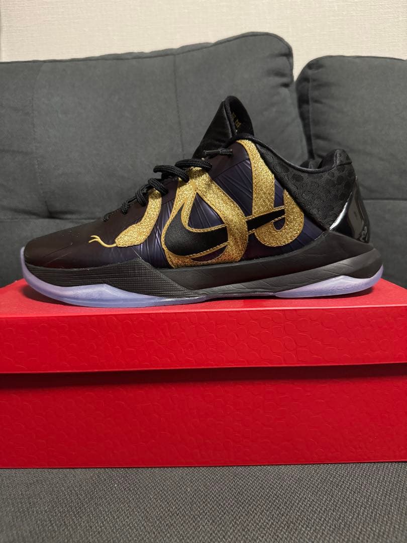 Nike Kobe5 バスケットボールシューズ