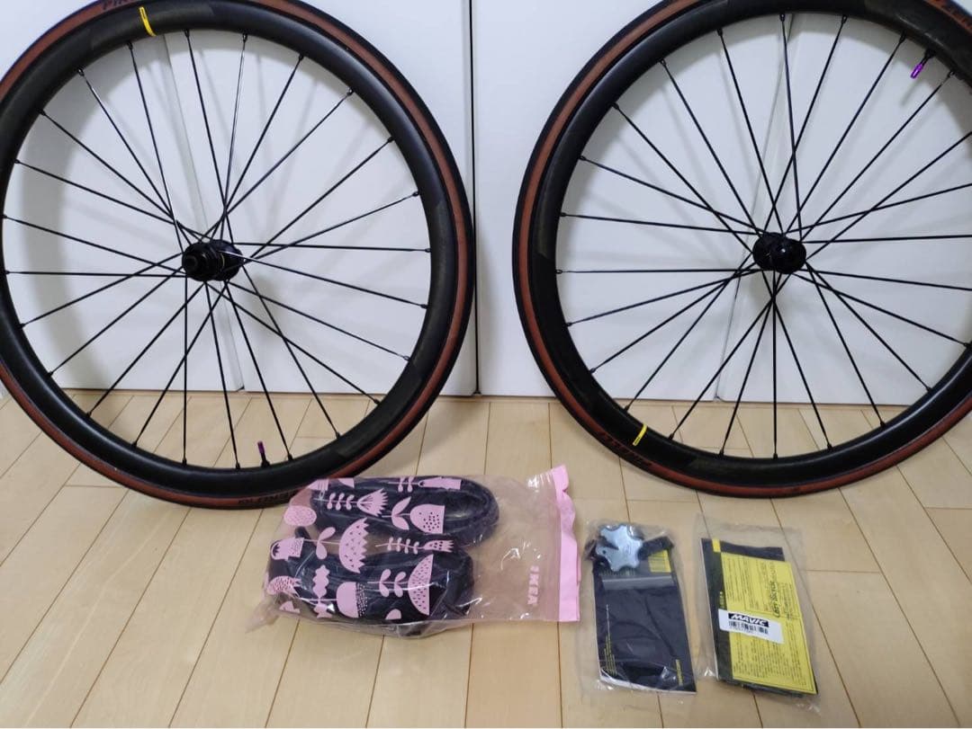MAVIC　COSMIC　SLR32 鬼ベアリング搭載