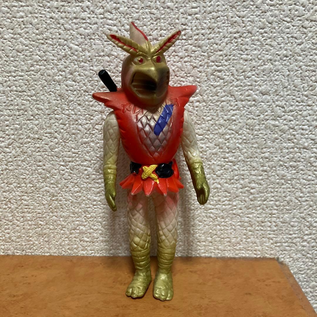 仮面ライダー怪人 エイキング ソフビ フィギュア レトロ