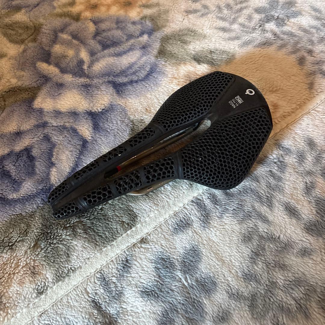 Prologo プロロゴ　サドル　NAGO R4 PAS 3D MES