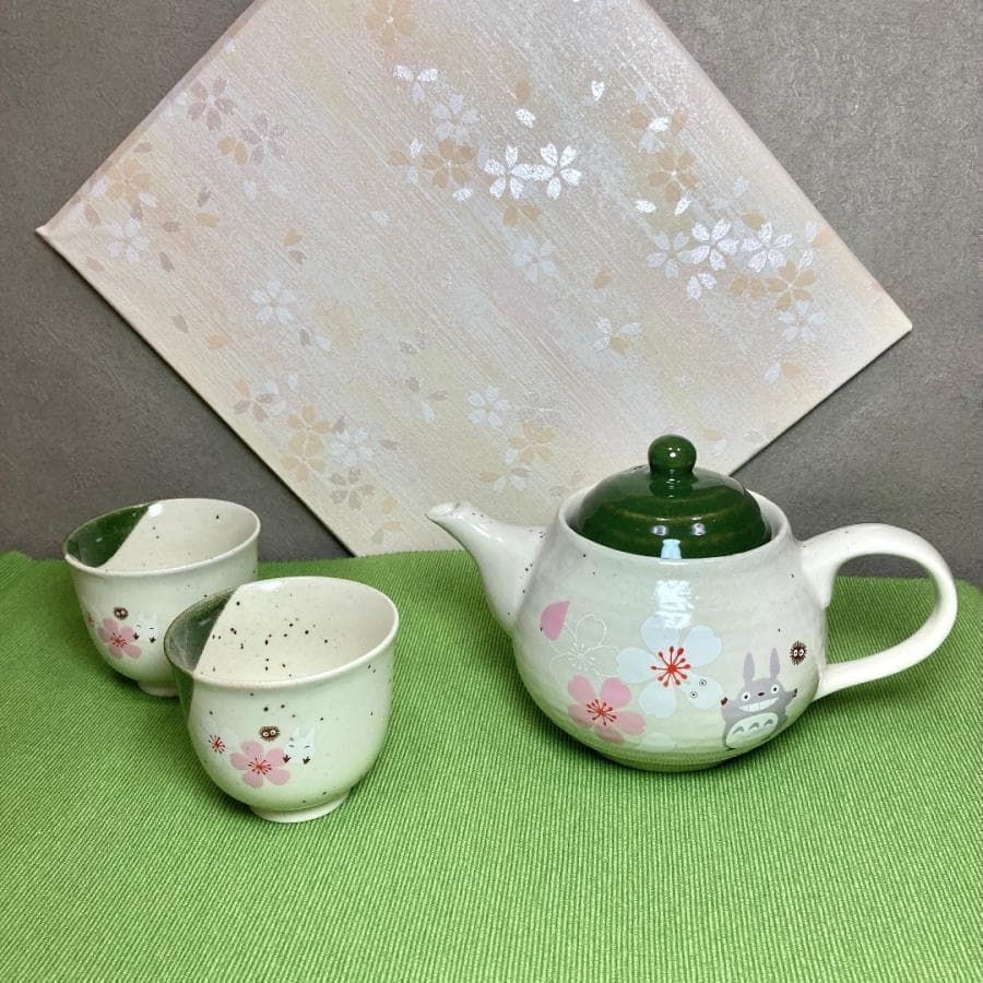 まとめ売り　となりのトトロ　新品 3点セット お茶ポット 湯呑2個 アンティーク