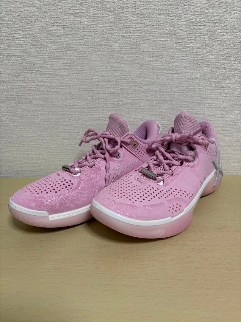 LI-NING ピンク バッシュ 25.0cm 美品
