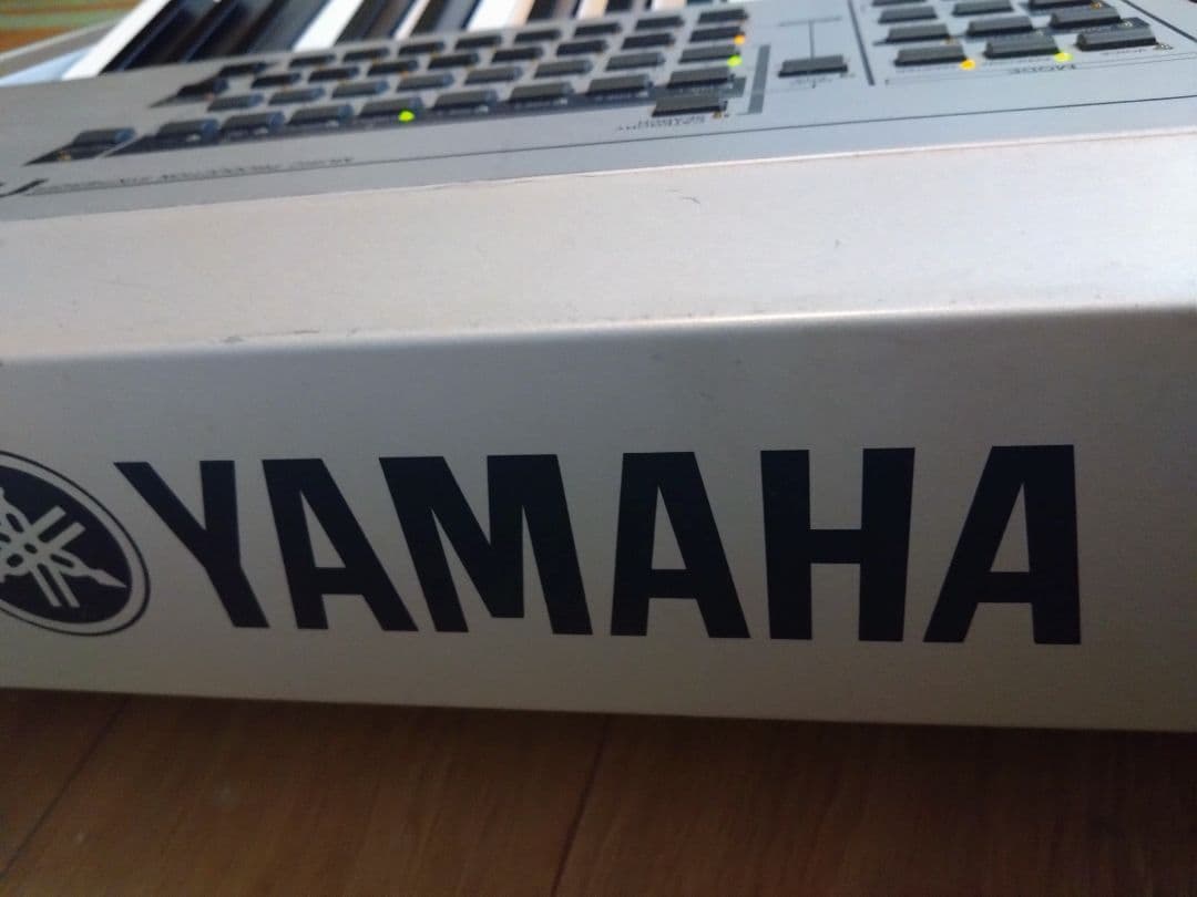 YAMAHA M08 シンセサイザー 88鍵
