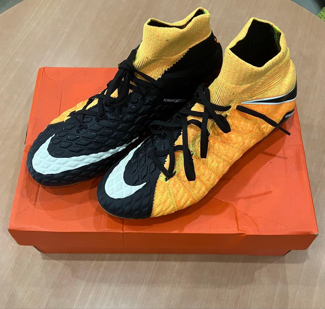 NIKE ハイパーヴェノム ファントム 3 DF FG 26㎝