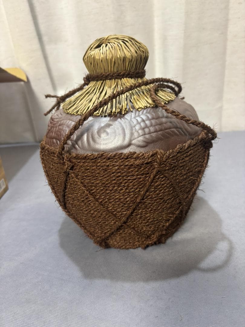 新品未開封 菊之露 壺浪漫 １８年モノ古酒 40度,1800ml / 菊之露酒造