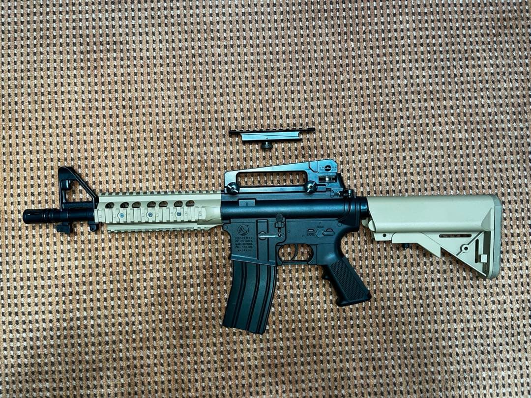 東京マルイ　10歳以上用電動エアソフトガン　M4 CQBライトプロ