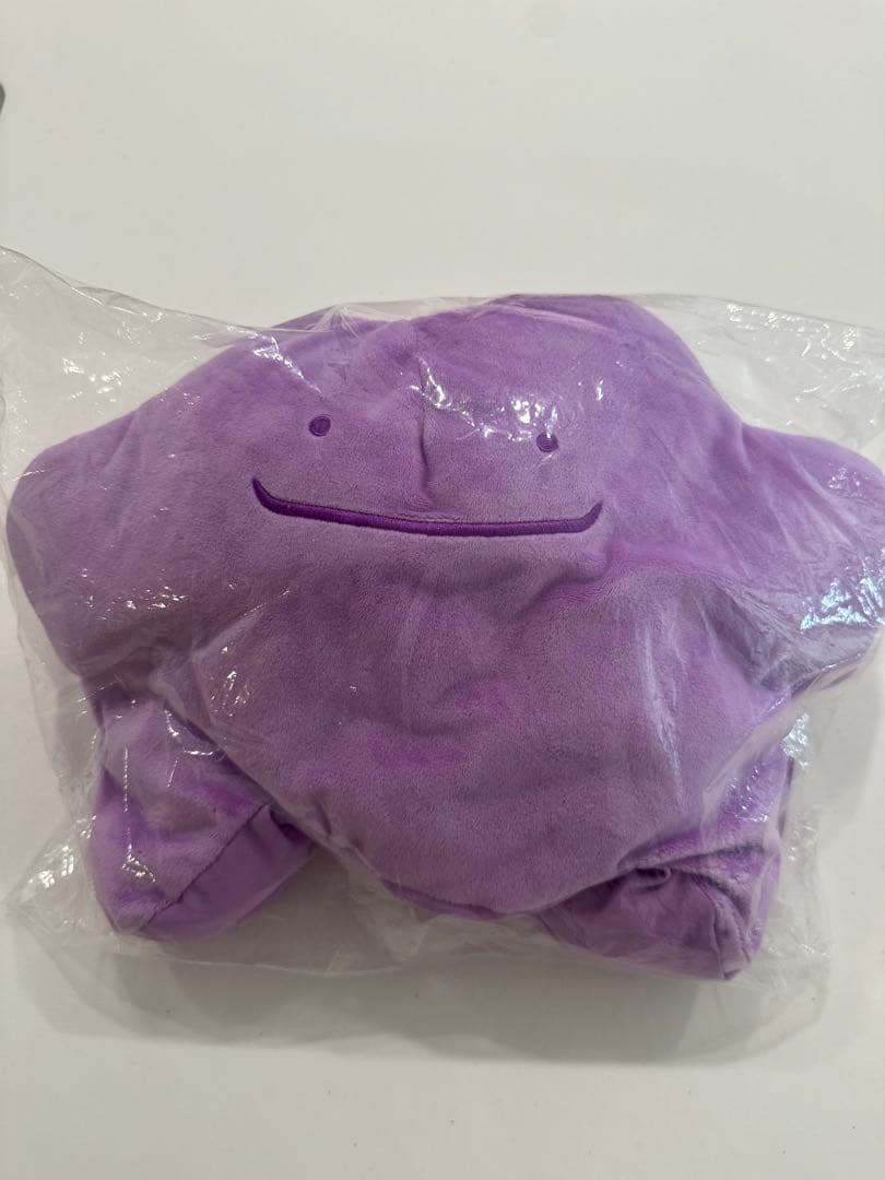 メタモンといっしょ　ぬいぐるみキャップクッション
