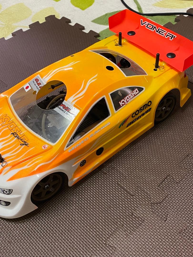 京商GT2ボディ付き カスタムホイール TE37風