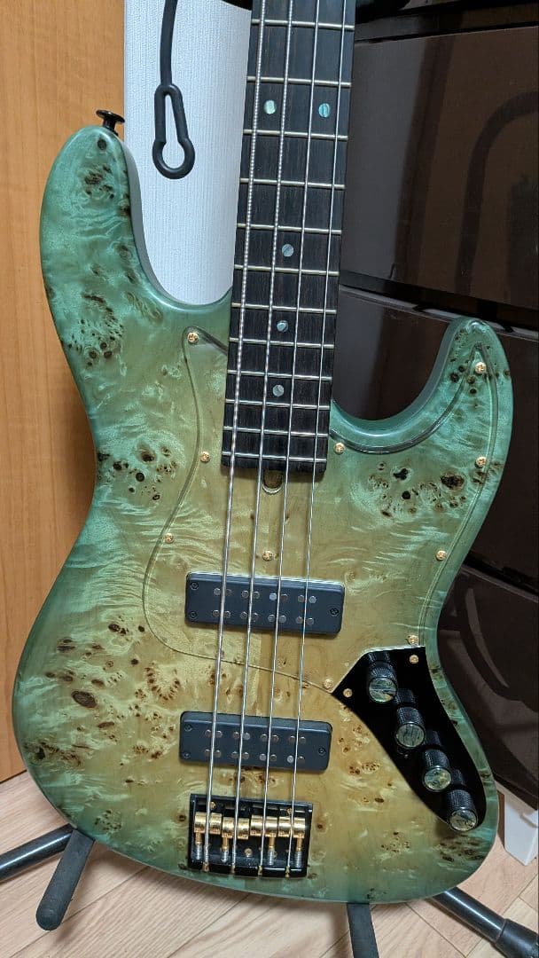ベース Bacchus Handmade Woodline CTM-4AC EWC