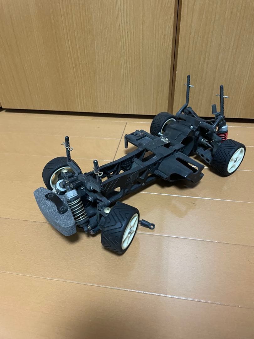 タミヤ　M04 シャーシのみ