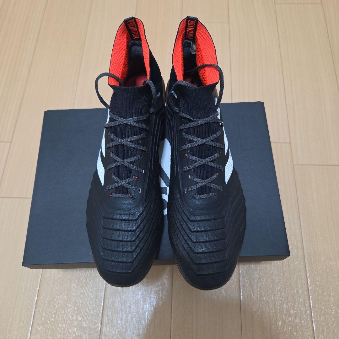 アディダス　プレデター　マニア　サッカー　ジダン　ベッカム　スパイク　18.1