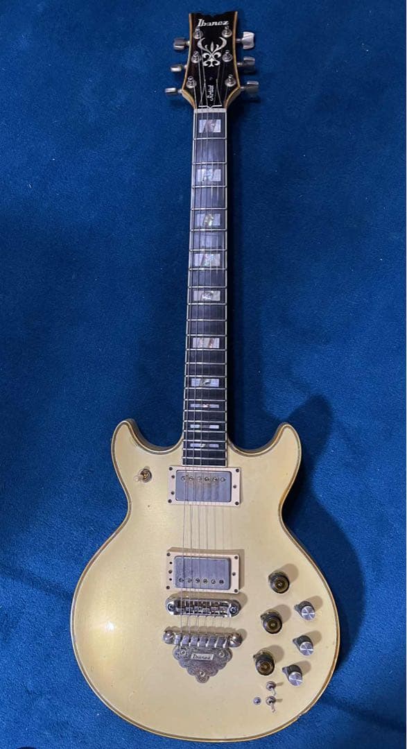 Ibanez AR 550 パールホワイト　フレット交換済み