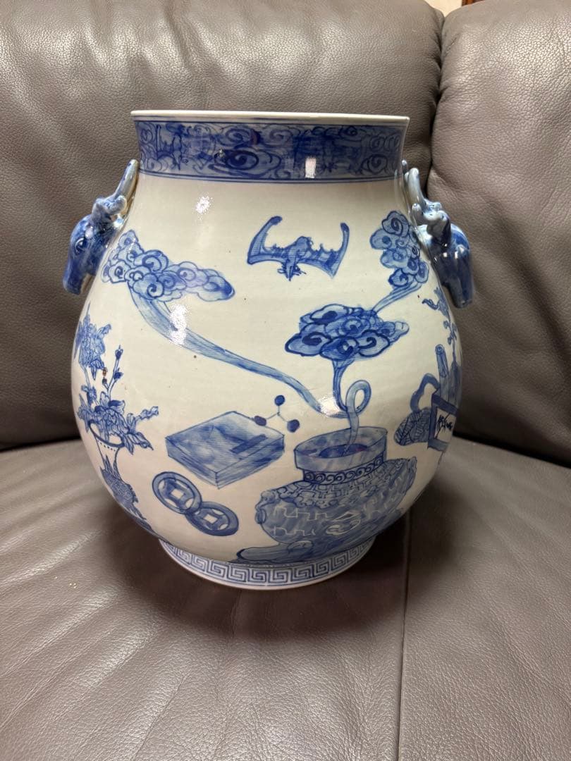 シカ壺　置物