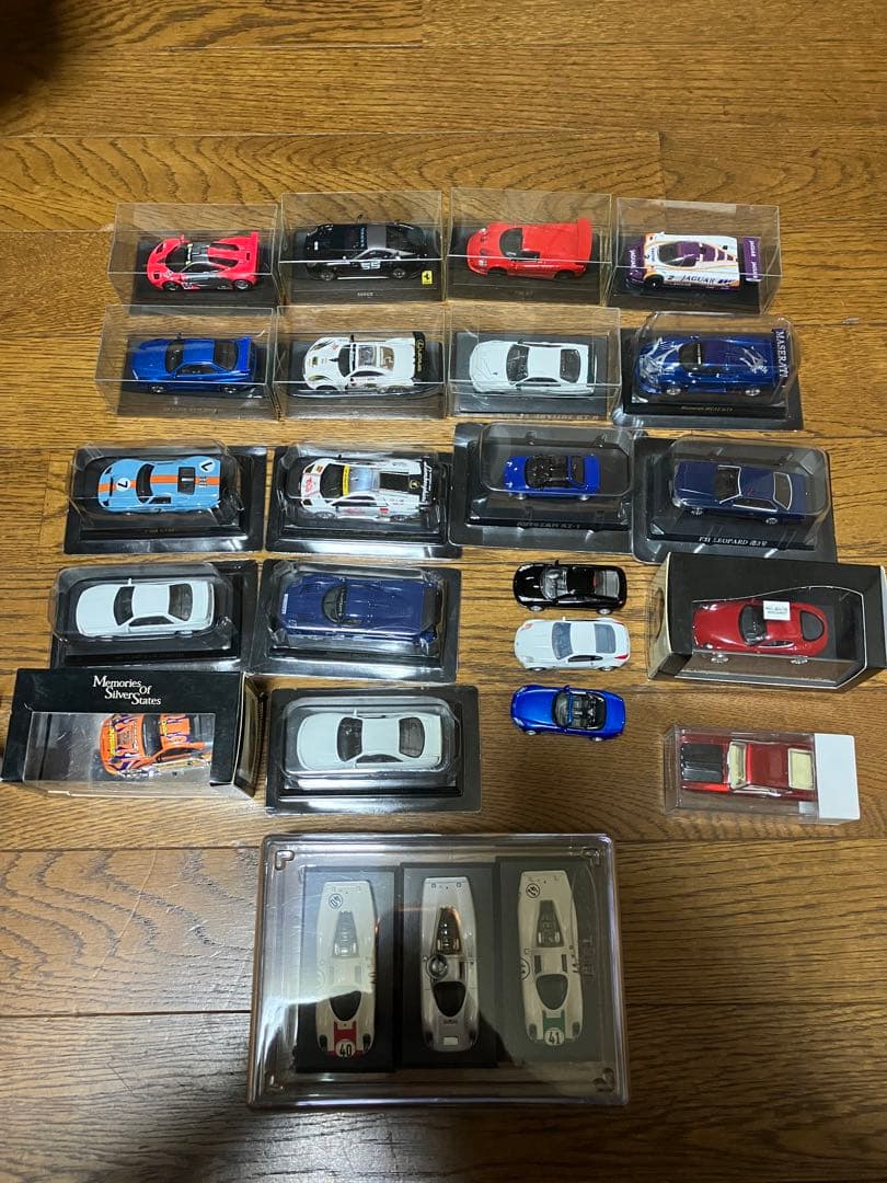 b*q様 ミニカー 各ブランド 24個セット