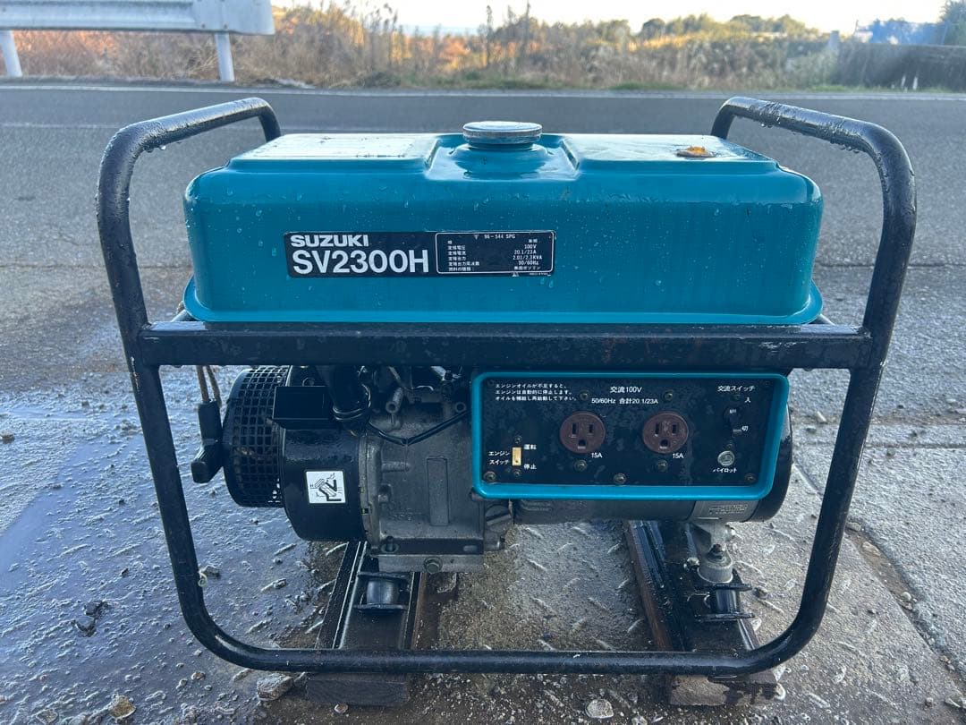 宮崎　SUZUKI 発電機 2.3KVA 100V ガソリン　洗車　キャンプ