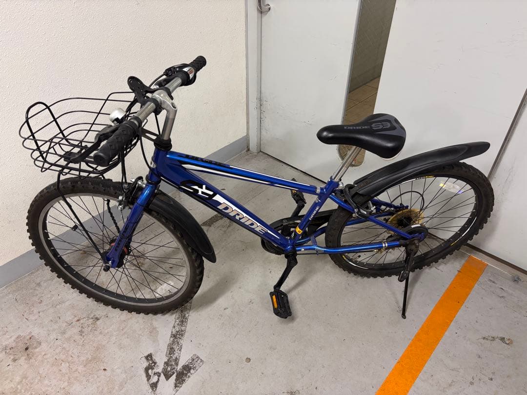 【割引中】【一部エリア手渡送料込】自転車　青 前バスケット付