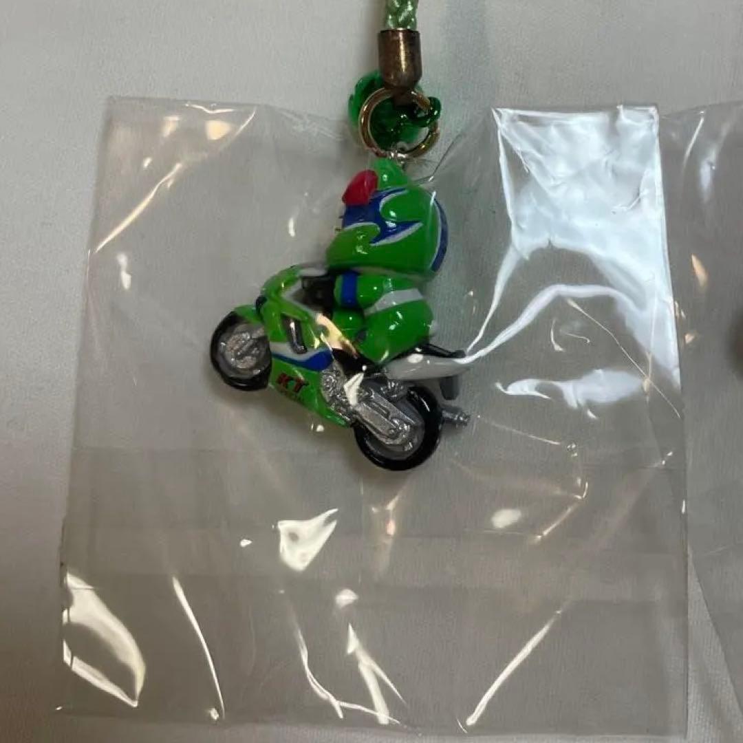 新品◆ハローキティ ご当地キティ 根付けストラップ サーキット限定 3個セット
