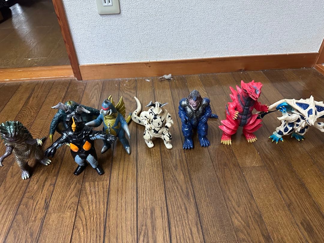 ウルトラマン 怪獣フィギュアセット　9体